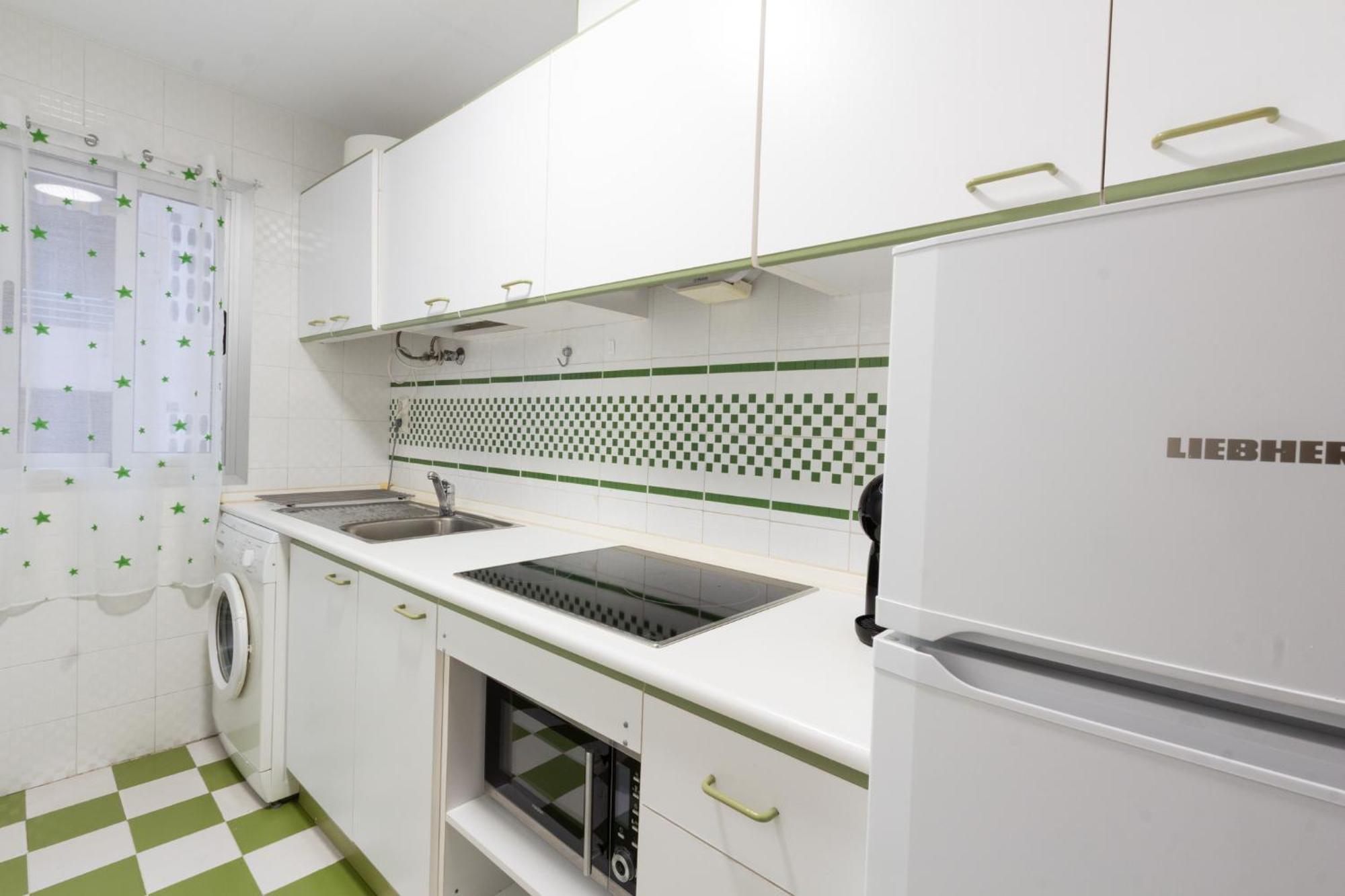 Menabrea Holiday House Near The Beach And Airport Santa Pola Extérieur photo